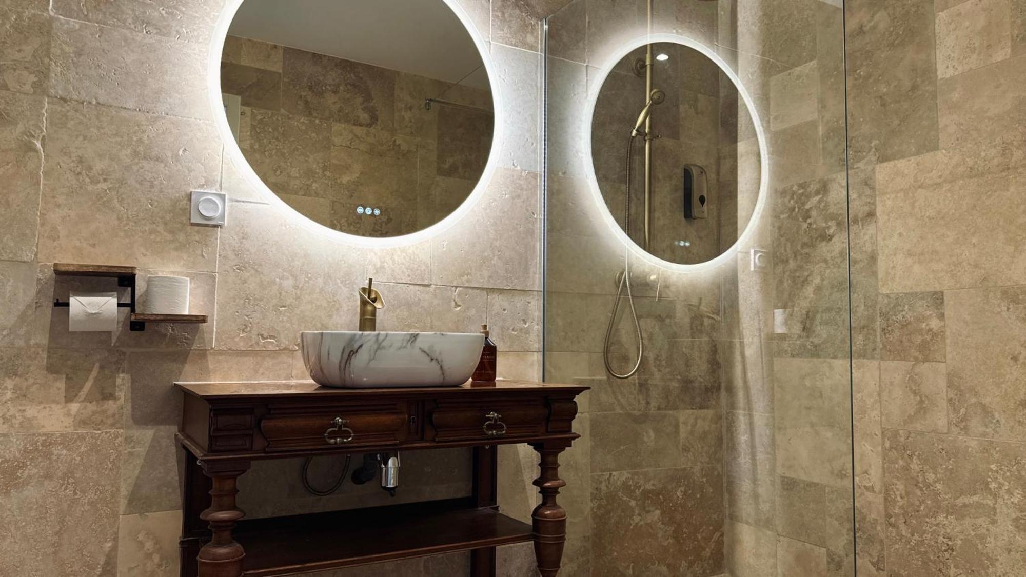 Domaine Kaet Hotel Ratenelle Екстериор снимка