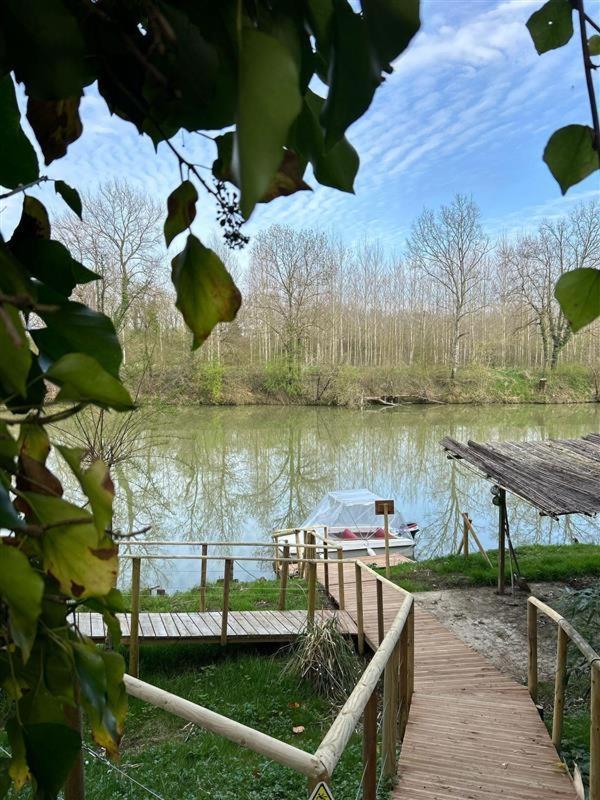 Domaine Kaet Hotel Ratenelle Екстериор снимка